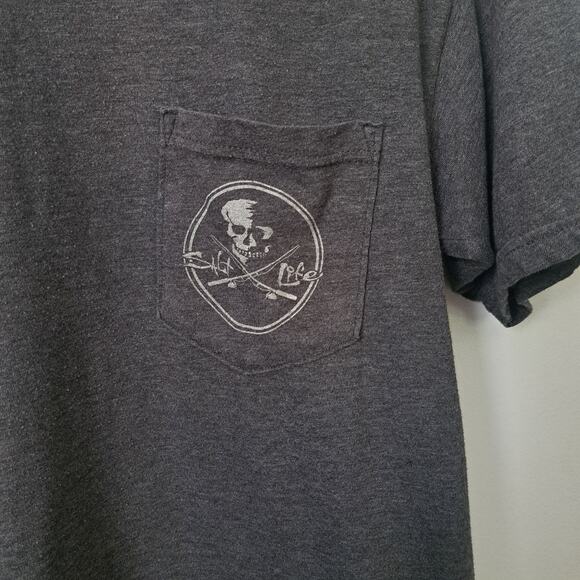 Salt Life Gray Skull Fishing Rod Pocket T-Shirt Men's Medium - Picture 3 of 4